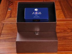 深圳集韵粉彩黄瓷罐装大红袍礼品茶