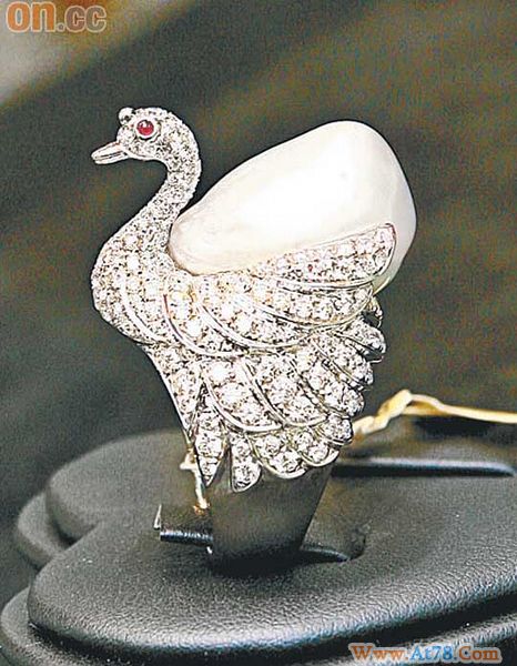 商天娥办嫁妆收14万元鹅戒定于10月3日结婚