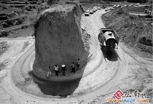 云南大理修路拆毁唐代城墙分管副市长被免职