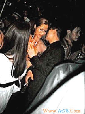 许雅钧夜店寻欢被拍小S力挺称没什么大不了