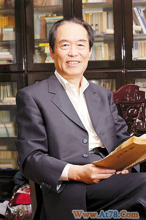 学者阎崇年出书悬奖挑错被索42万奖金(组图)