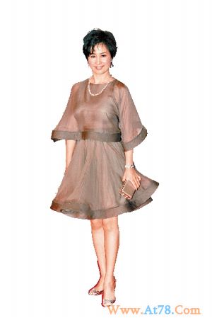 何超琼拒绝交代断背绯闻坦承俞琤是难得知己