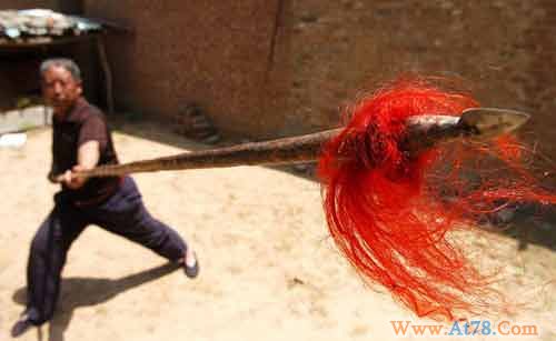 记者找到杨家枪第49代传人武艺传承陷窘境