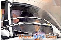 北京1名男子肇事逃逸引发8车连撞6人受伤