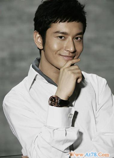 黄晓明韩寒因熊猫结缘上海对国宝由衷喜爱