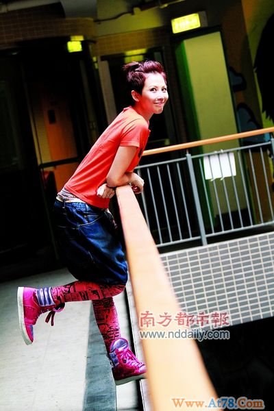 蔡少芬和“极品男”老公的浪漫生活(组图)