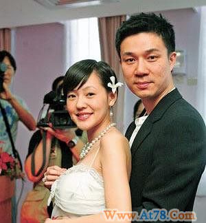 小S声称老公属于“夜店挂”第三胎很想生儿子