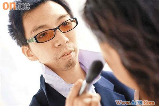 香港警方呼吁少女提高警惕勿堕进招聘模特陷阱