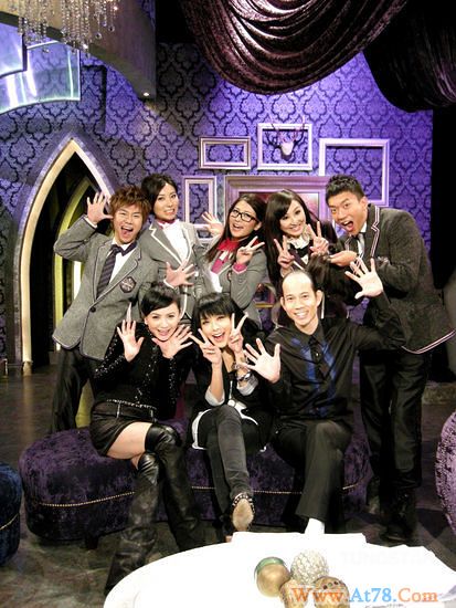 官恩娜自曝谈过七次恋爱正与混血谈姐弟恋(图)