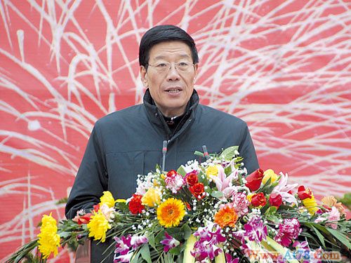 我国部分省级党政一把手调整 绝大多数为“50”后