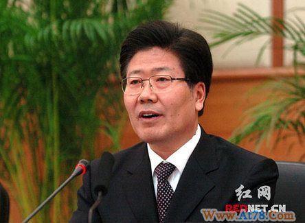 我国部分省级党政一把手调整 绝大多数为“50”后