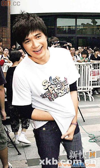 古巨基回应助手大肚传闻：没有此事(图)