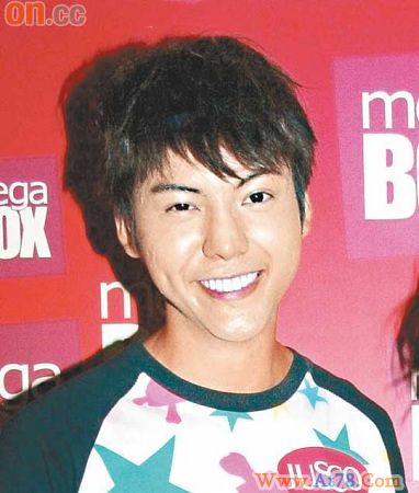 陈伟霆爱情向前看拒绝再提扬颖