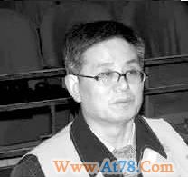 安徽三厅级官员落马受审 任县委书记时卖官十年