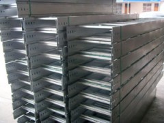 钢制阶梯式桥架