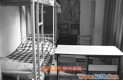 高考生犯心脏病边吸氧边答卷医生休息室变考场