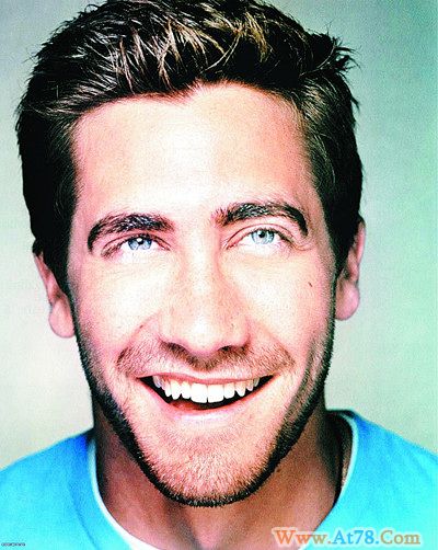 “波斯王子”吉伦哈尔：演英雄是8岁时的梦想