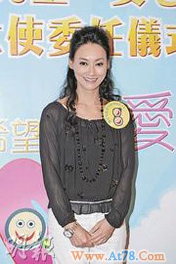 惠英红自曝做过乞丐长大懂得回报助养多名儿童