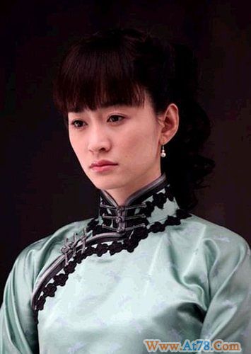 李小冉发声明谈鄢颇事件：四年来经历威胁恐吓