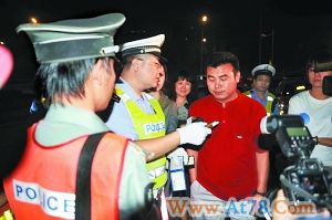 北京查处世界杯开幕后首个醉驾司机(图)