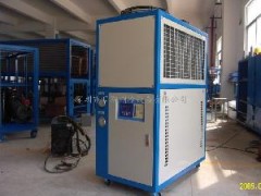 专业上门服务热线4008878273 //无锡冷水机维修