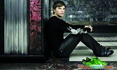 细数足坛六大“不务正业”球星球星身份是烟幕