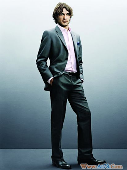 细数足坛六大“不务正业”球星球星身份是烟幕