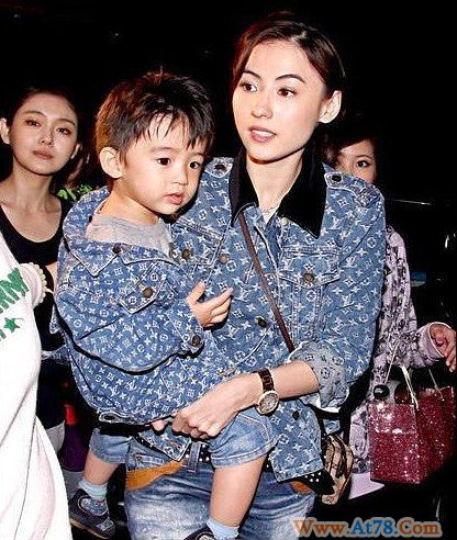 张柏芝复出踏上好“钱”途广告酬劳500万以上