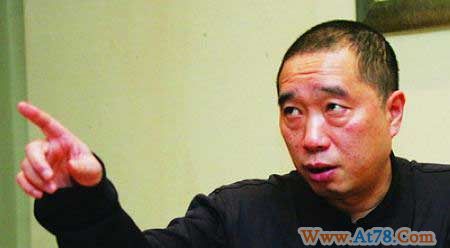 重庆打黑立功警察涉充当希尔顿保护伞被刑拘<BR>