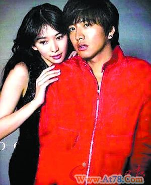 当红男星敢不敢秀“鞋子里的秘密”？(图)