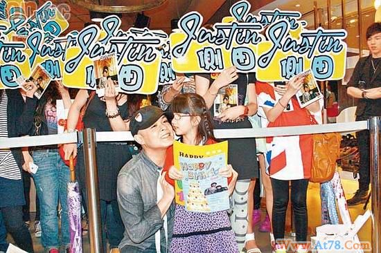 34岁侧田想娶老婆公开女友身份