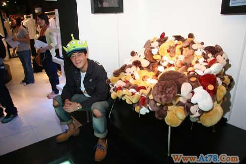 陈冠希梦想成真与迪斯尼合作概念店(图)