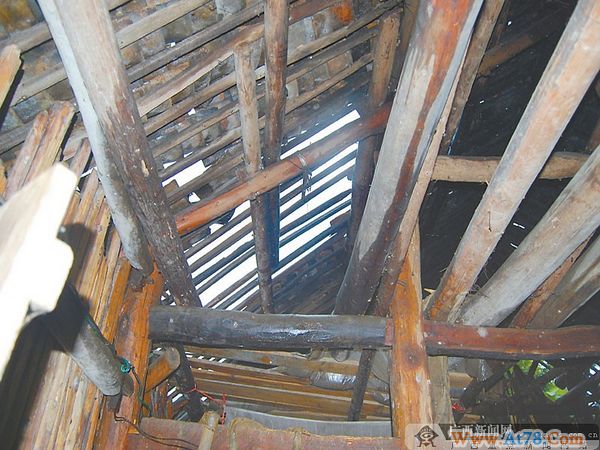 广西凌云凤山连续发生300余次轻微地震(组图)