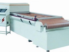 创新建材公司提供防火门生产设备|秸秆保温防火门设备