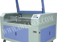 河北服装毛领多光头激光切割机武汉恩维毛料激光裁剪机