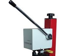 供应口服液封盖机、青霉素瓶压盖机、西林瓶锁口机 供应口服液封盖机、青霉素瓶压盖机、西林瓶锁口机