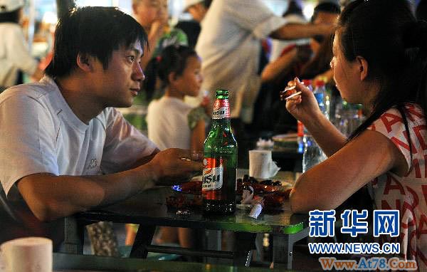 在乌鲁木齐观察“7·5”事件一周年：平静与不平静