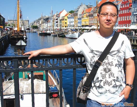 李继开5年身价翻百倍 炒画特不靠谱 赚钱是意外