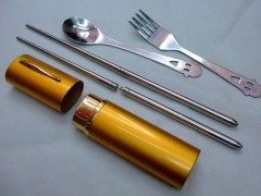 不锈钢旅行餐具笑脸勺叉铝盒三件套