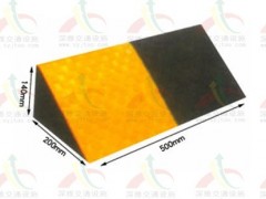深雅生产橡胶路沿坡,阶梯胶厂家,斜坡垫,阶梯垫 深雅生产橡胶路沿坡,阶梯胶厂家,斜坡垫,阶梯垫