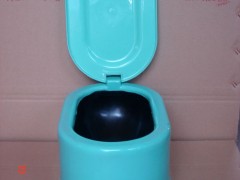 轻质蹲便器（环保卫生方便）