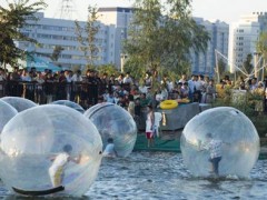 驻马店天中造船厂徐巧云供应水上步行球