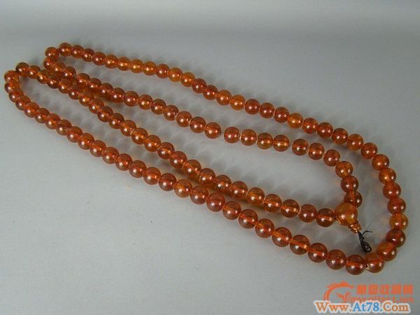 千年修身为今朝 清代官制血琥珀佛珠夺标