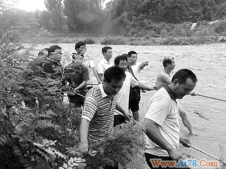 河南省多地遭遇洪涝灾害9人死亡1人失踪