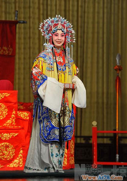 京剧《龙凤呈祥》在国家大剧院演出