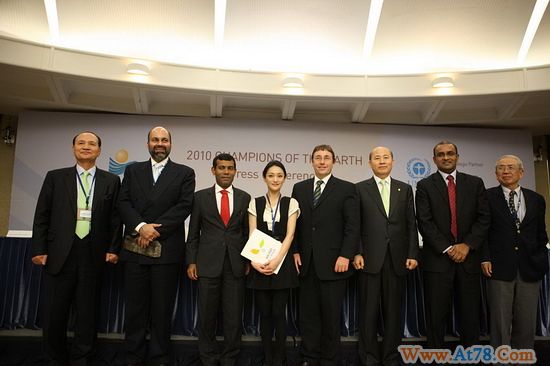 周迅履行诺言落实捐款为玉树灾区提供消防设施