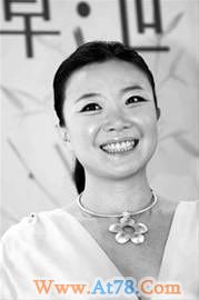 叶蓓新婚后公开亮相 4月已与海归男友完婚(图)