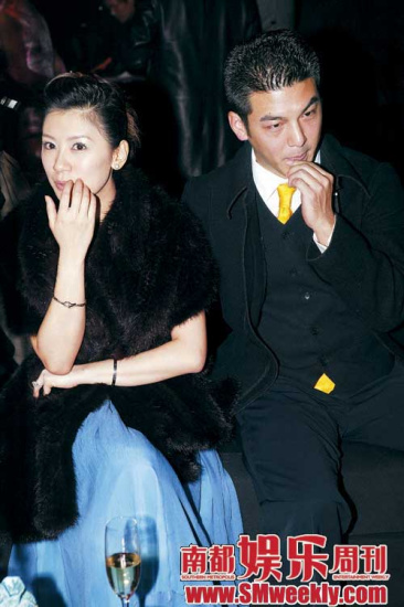 贾静雯爱发暧昧短信“夺女战”母亲胜算大(图)