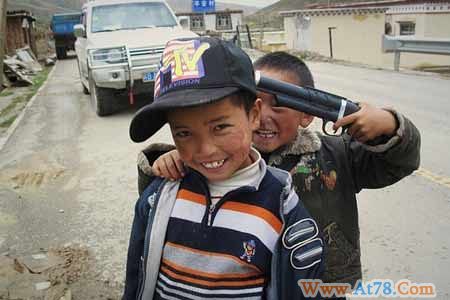 西藏昌都农牧民子女小学入学率达98%