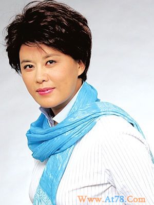 王利芬：“创业教母”创业难